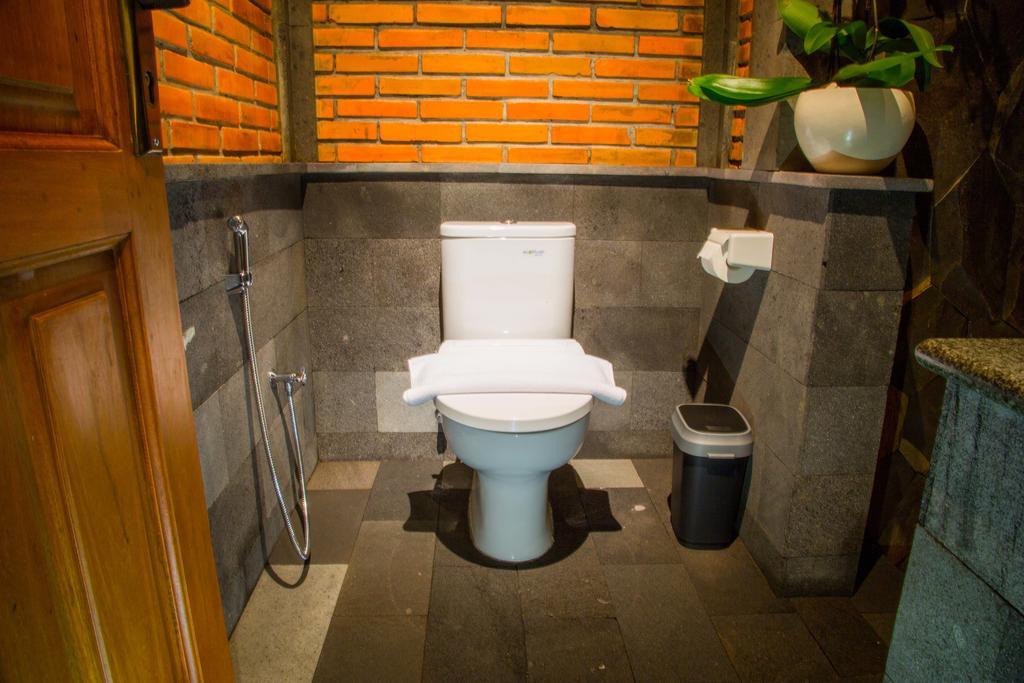 Ari La Homestay Ubud Exteriör bild